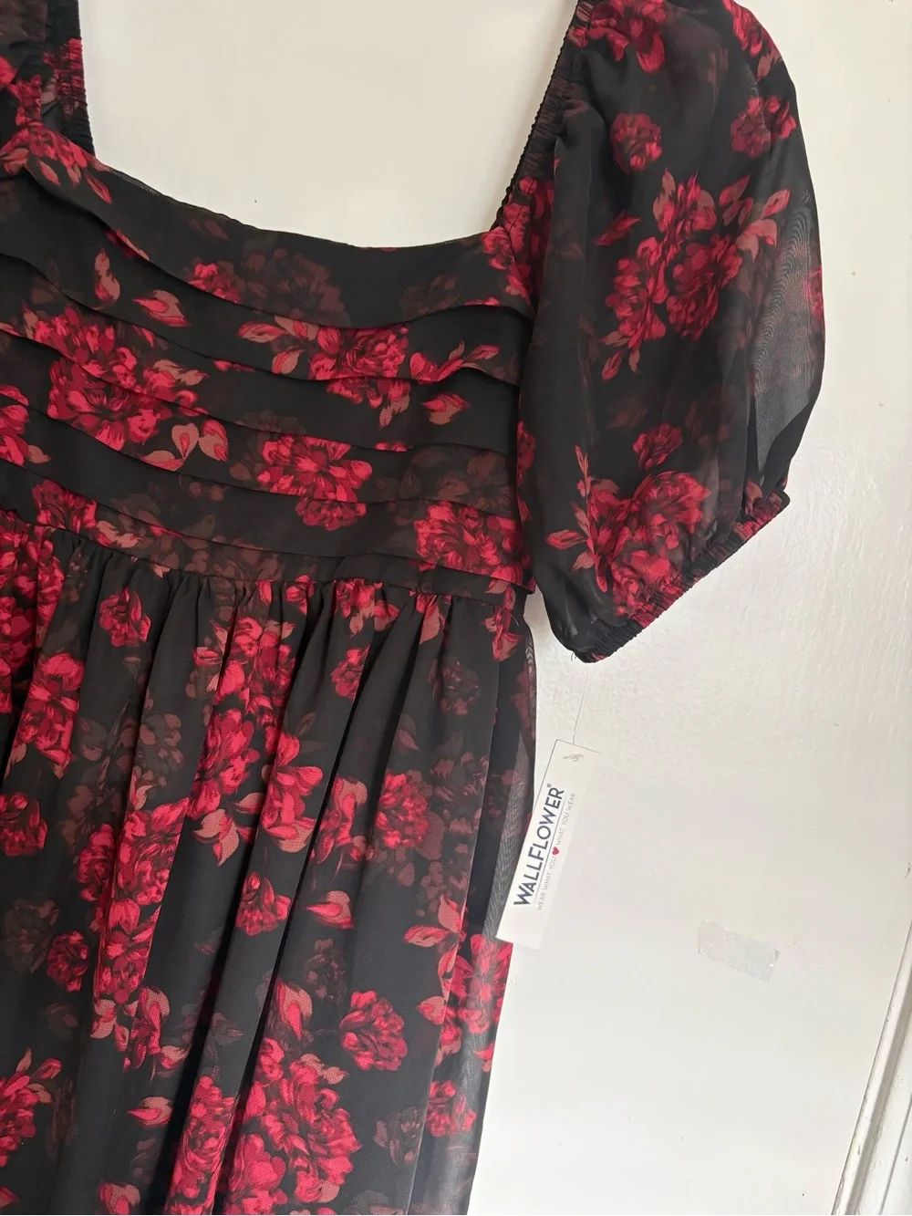 Wallflower Black Maxi Dress with Red Floral Print and Puff Sleeves - Picture 3 of 7